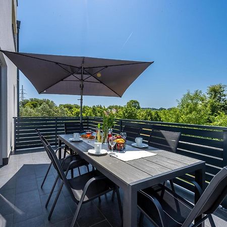 Domus Alba Apartments พูลา ภายนอก รูปภาพ