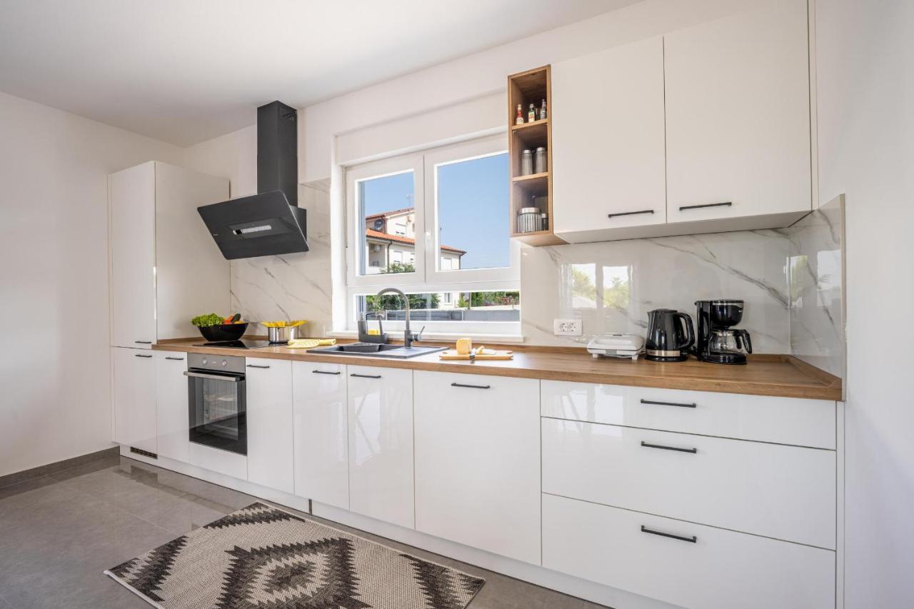Domus Alba Apartments พูลา ภายนอก รูปภาพ